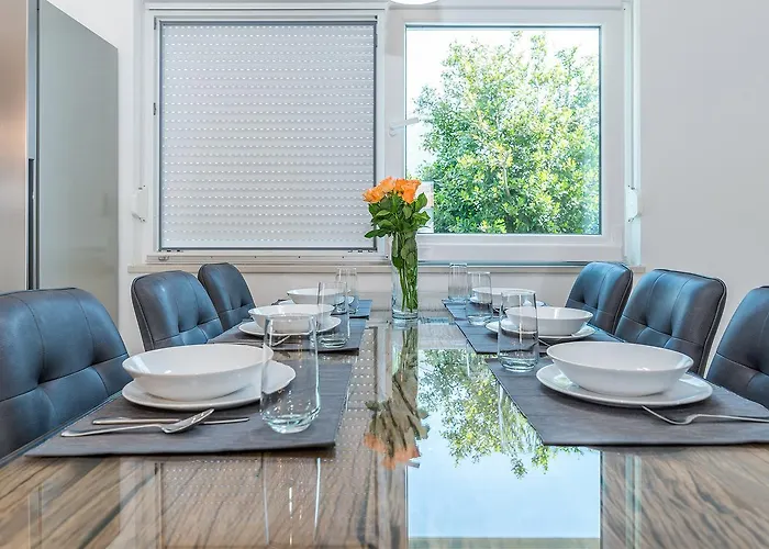 Donato With Jacuzzi Vila