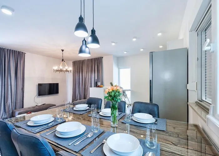 Donato With Jacuzzi Zadar