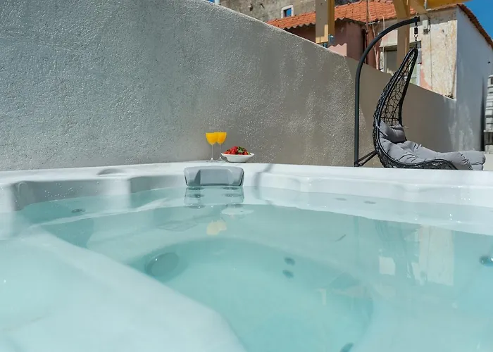 Donato With Jacuzzi *